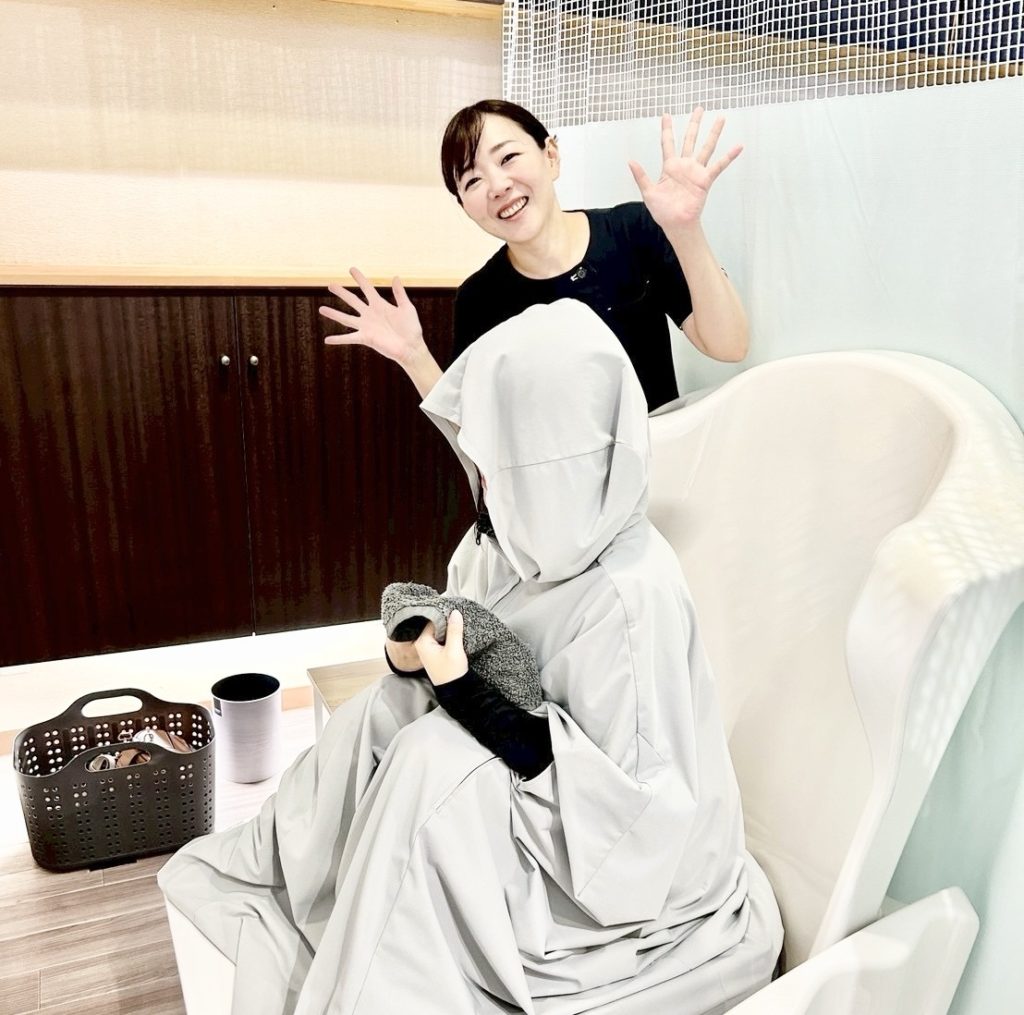 【浜松】よもぎ蒸し × 足EMSで冬の“足の冷え”を根本からケアする温活法